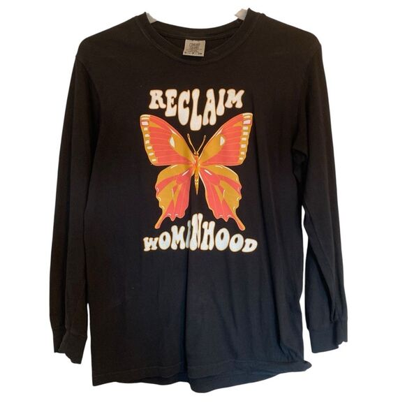 Girl Defined Reclaim Womanhood Longsleeve Butterfly Graphic Print Tee Size Small - Picture 1 of 5